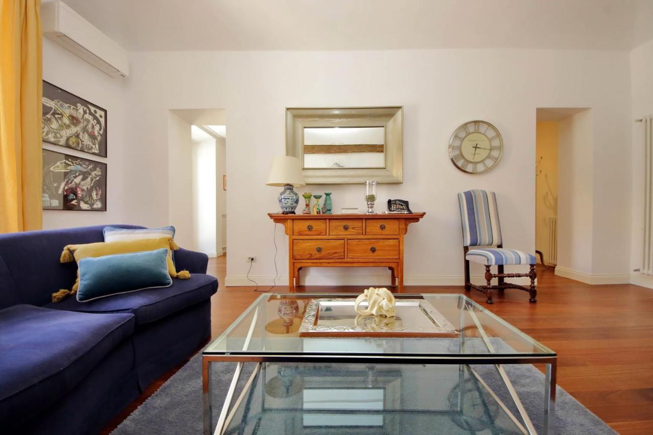 Apartamento Ych-Penthouse Fiammetta A Piazza Navona Roma Exterior foto